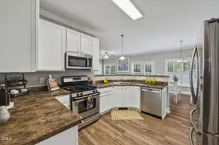 1941 N Bryson Ct, Fuquay-Varina, NC 27526 - Photo 8