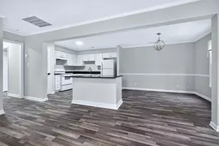 708 Powell Dr, Raleigh, NC 27606 - Photo 14