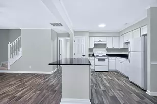 708 Powell Dr, Raleigh, NC 27606 - Photo 16