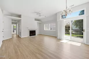104 Covington Dr, Chapel Hill, NC 27514 - Photo 2