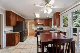 2409 Dunbrook Ct, Raleigh, NC 27604 - Photo 10