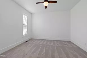 5021 Sandlewood Dr, Raleigh, NC 27609 - Photo 34