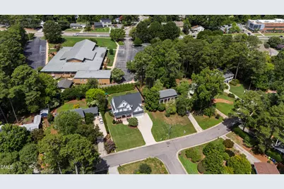 5021 Sandlewood Drive, Raleigh, NC 27609 - Photo 74
