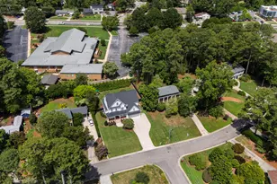 5021 Sandlewood Dr, Raleigh, NC 27609 - Photo 74