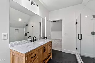 5021 Sandlewood Dr, Raleigh, NC 27609 - Photo 50