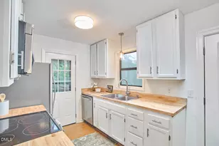 1114 Saxony Dr, Durham, NC 27707 - Photo 16