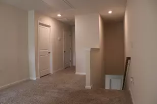 915 Field Ivy Dr, Fuquay-Varina, NC 27526 - Photo 10