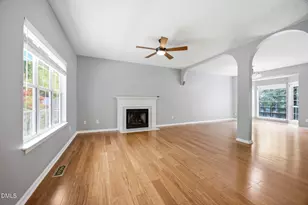 3805 Hollycrest Ct, Raleigh, NC 27612 - Photo 8