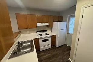 2910 Faversham Pl, Raleigh, NC 27604 - Photo 6
