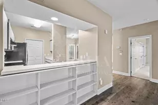 6121 Sunpointe Dr, Raleigh, NC 27606 - Photo 16