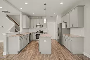 756 Lakemont Dr, Clayton, NC 27520 - Photo 18