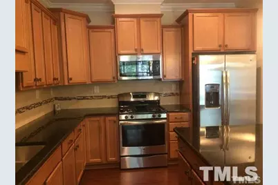 423 Talons Rest Way, Cary, NC 27513 - Photo 4