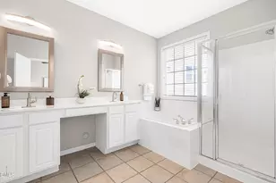 102 Mintawood Ct, Cary, NC 27519 - Photo 20