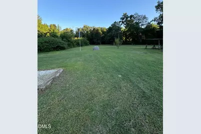 152 N C 39 Loop Road, Henderson, NC 27537 - Photo 2