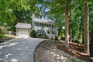 1000 Black Oak Ct, Apex, NC 27502 - Photo 2