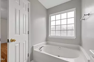 4421 Whatley Ln, Raleigh, NC 27604 - Photo 30