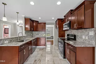 4421 Whatley Ln, Raleigh, NC 27604 - Photo 16