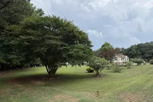 3805 Manor Dr, Clayton, NC 27520 - Photo 2