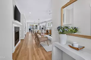 210 N State St, Raleigh, NC 27601 - Photo 6