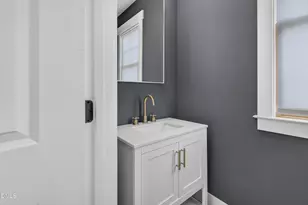 210 N State St, Raleigh, NC 27601 - Photo 16