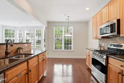 10511 Sablewood Drive #101, Raleigh, NC 27617 - Photo 14