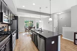 3217 Kempthorne Rd, Cary, NC 27519 - Photo 4