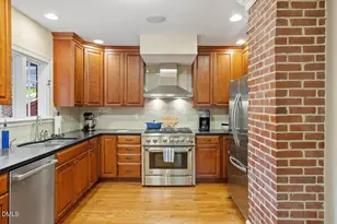 416 Brookside Dr, Chapel Hill, NC 27516 - Photo 14