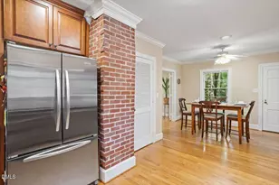 416 Brookside Dr, Chapel Hill, NC 27516 - Photo 18