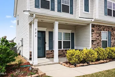 228 Monroe Fields Drive, Benson, NC 27504 - Photo 4