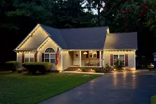 5515 Pine Meadow Ln, Mebane, NC 27302 - Photo 2