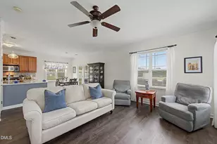 18 Hocutt Farm Dr, Clayton, NC 27527 - Photo 6