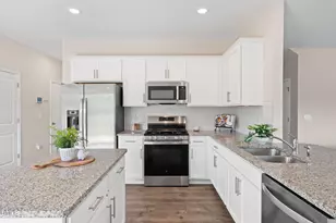 420 Red Cedar Wy, Fuquay Varina, NC 27526 - Photo 10