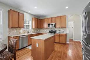 8417 Dunnington Cir, Raleigh, NC 27613 - Photo 10