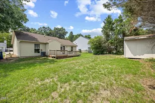 1621 River Knoll Dr, Raleigh, NC 27610 - Photo 20