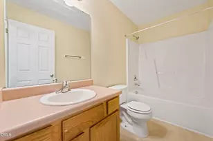1001 Stennis Way, Durham, NC 27703 - Photo 16
