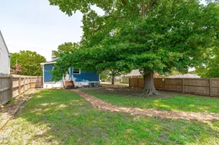 139 Bridge St, Fuquay Varina, NC 27526 - Photo 32