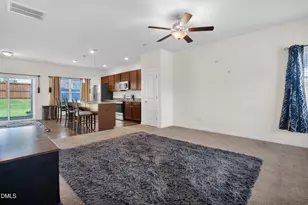 734 Rolling Creek Cir, Clayton, NC 27520 - Photo 6