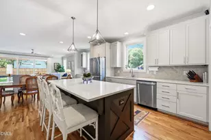 413 Heather Dr, Raleigh, NC 27606 - Photo 10