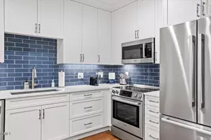 3001 Anderson Dr, Raleigh, NC 27609 - Photo 12