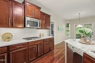 4013 Red Grape Dr, Raleigh, NC 27607 - Photo 8