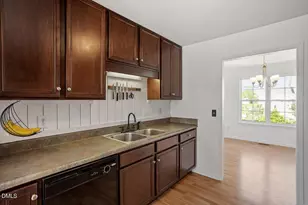 258 Country Day Cir, Selma, NC 27576 - Photo 8