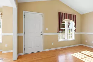 488 Pinecroft Dr, Clayton, NC 27520 - Photo 6