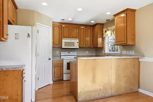 488 Pinecroft Dr, Clayton, NC 27520 - Photo 14