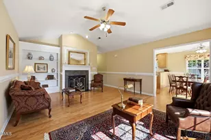 488 Pinecroft Dr, Clayton, NC 27520 - Photo 8