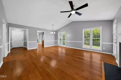 114 Planetree Lane, Cary, NC 27511 - Photo 4