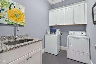 5207 Dutchman Dr, Raleigh, NC 27606 - Photo 24