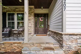 5207 Dutchman Dr, Raleigh, NC 27606 - Photo 4