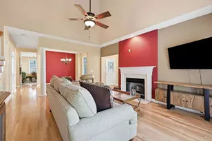 7642 Astoria Pl, Raleigh, NC 27612 - Photo 6