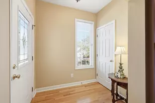 7642 Astoria Pl, Raleigh, NC 27612 - Photo 4