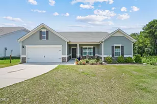 123 Bristow Ct, Four Oaks, NC 27524 - Photo 2